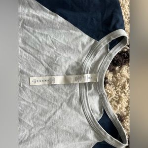 XL Lululemon shirt
